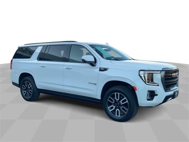 2022 GMC Yukon XL AT4