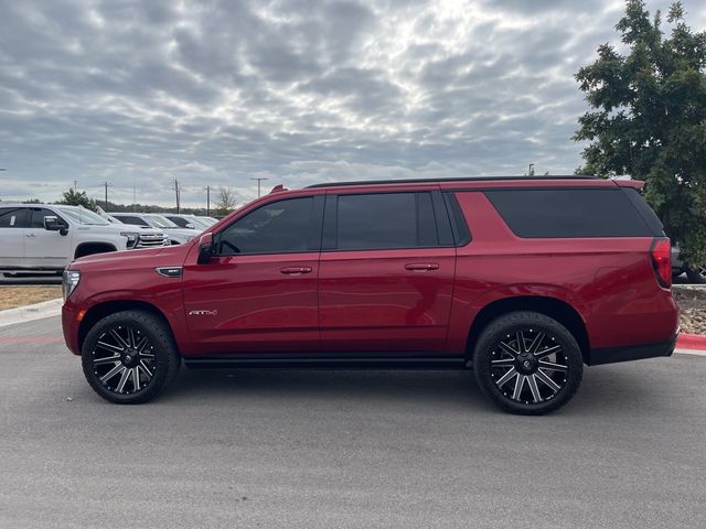 2022 GMC Yukon XL AT4