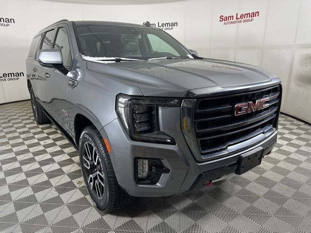 2022 GMC Yukon XL AT4