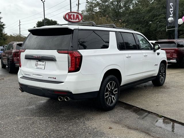 2022 GMC Yukon XL AT4