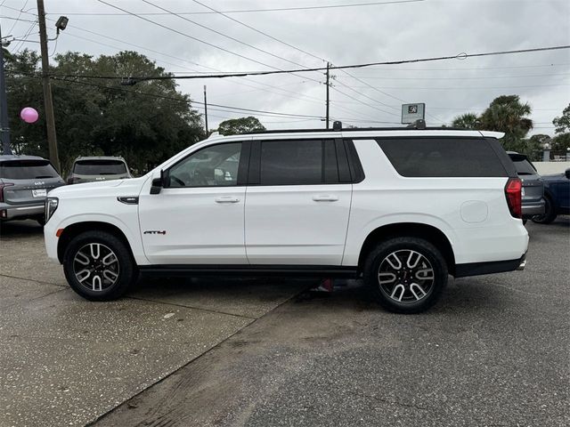 2022 GMC Yukon XL AT4