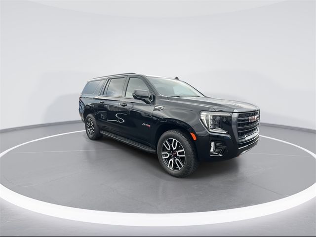 2022 GMC Yukon XL AT4