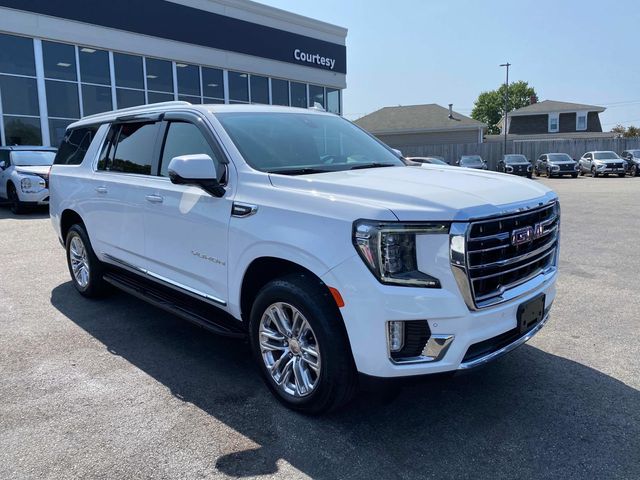 2022 GMC Yukon XL SLT