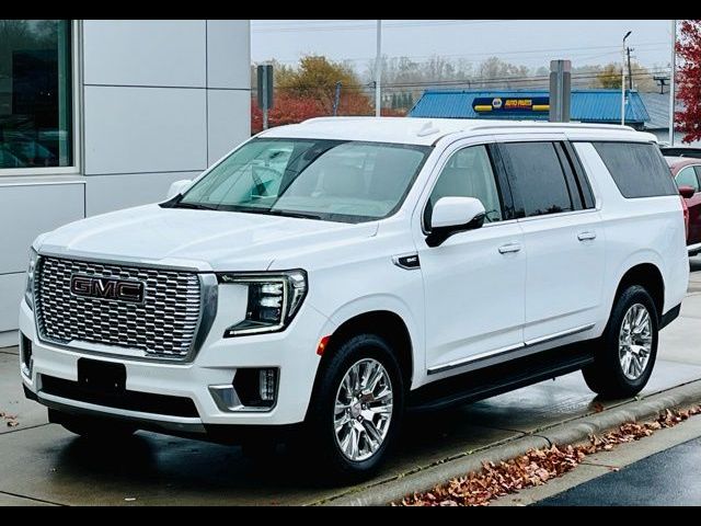 2022 GMC Yukon XL Denali