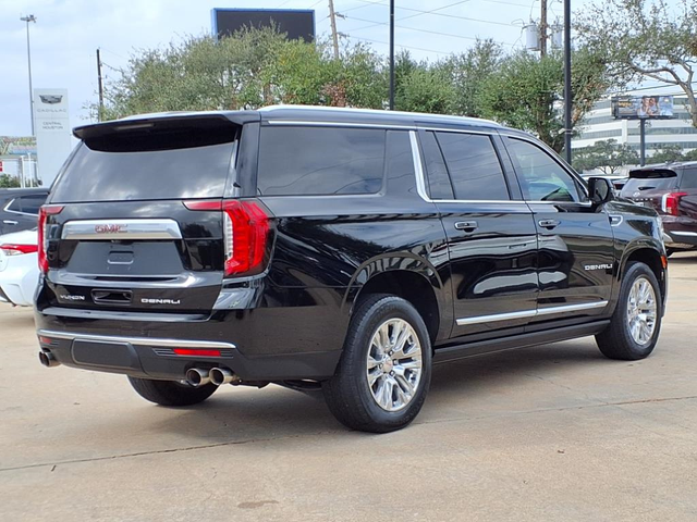 2022 GMC Yukon XL Denali