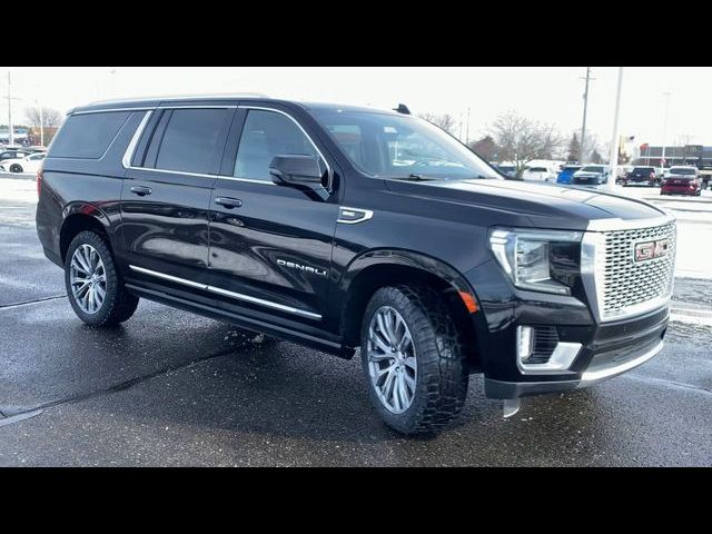 2022 GMC Yukon XL Denali