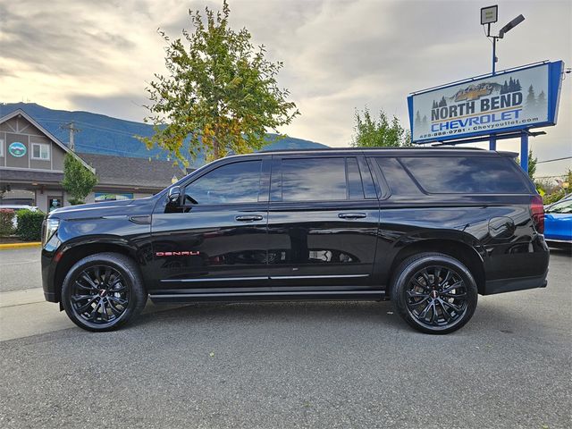 2022 GMC Yukon XL Denali