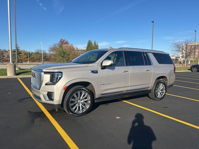 2022 GMC Yukon XL Denali