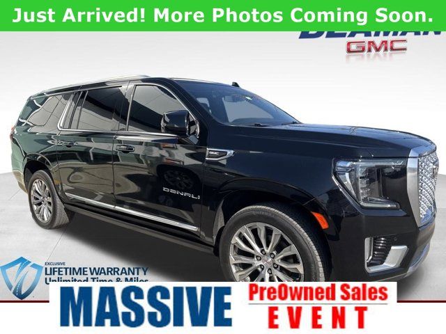 2022 GMC Yukon XL Denali