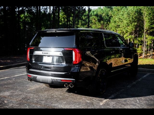 2022 GMC Yukon XL Denali