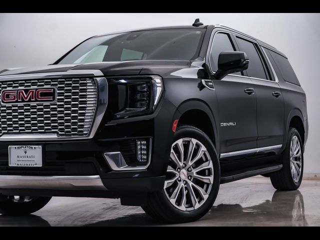 2022 GMC Yukon XL Denali