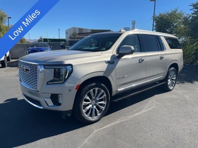 2022 GMC Yukon XL Denali