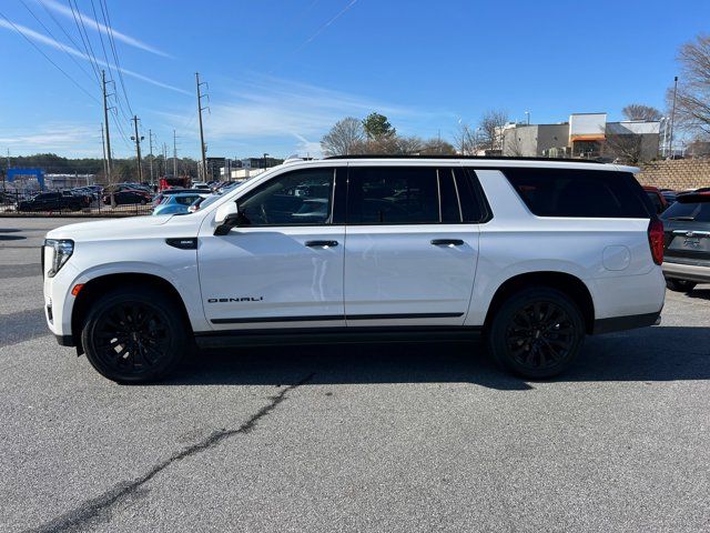 2022 GMC Yukon XL Denali