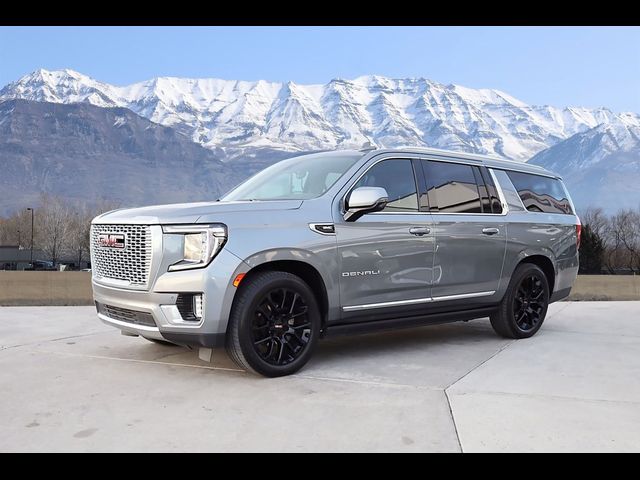 2022 GMC Yukon XL Denali