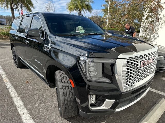 2022 GMC Yukon XL Denali