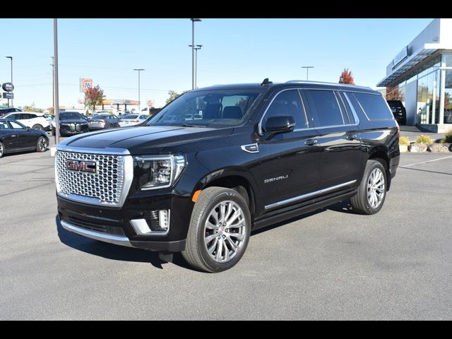 2022 GMC Yukon XL Denali