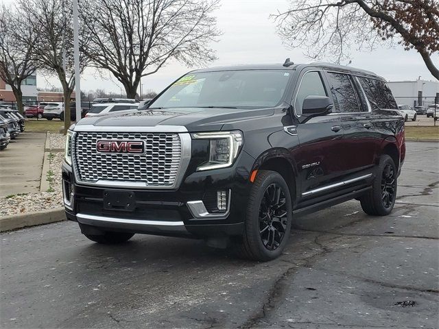 2022 GMC Yukon XL Denali