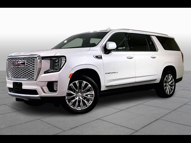 2022 GMC Yukon XL Denali