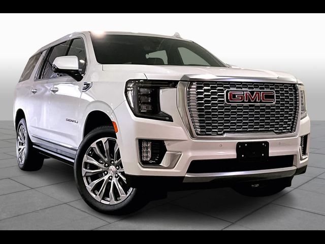 2022 GMC Yukon XL Denali