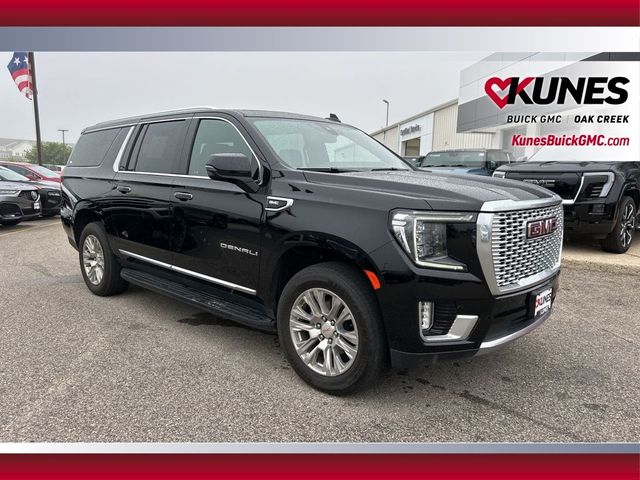 2022 GMC Yukon XL Denali