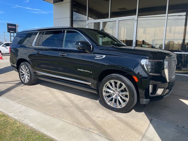 2022 GMC Yukon XL Denali