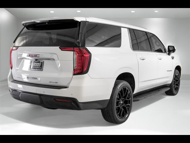 2022 GMC Yukon XL SLE