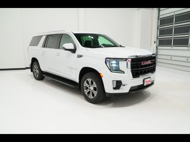 2022 GMC Yukon XL SLE