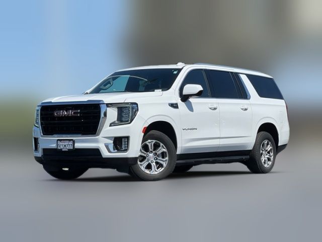 2022 GMC Yukon XL SLE