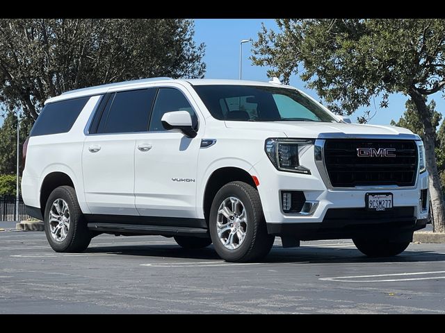 2022 GMC Yukon XL SLE