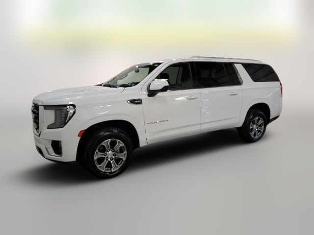 2022 GMC Yukon XL SLE