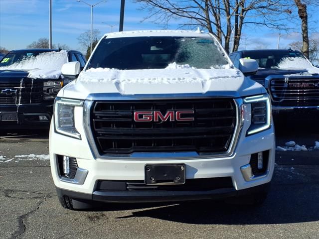 2022 GMC Yukon XL SLE