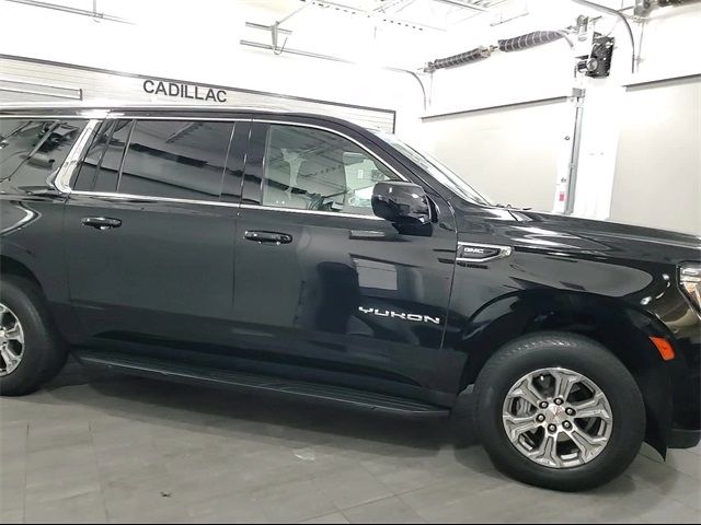 2022 GMC Yukon XL SLE