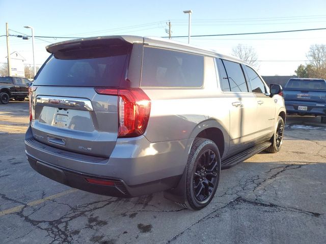 2022 GMC Yukon XL SLE