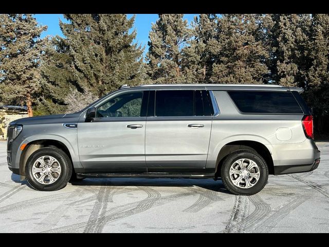 2022 GMC Yukon XL SLE