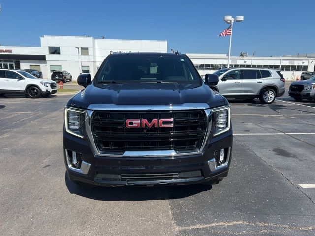 2022 GMC Yukon XL SLE