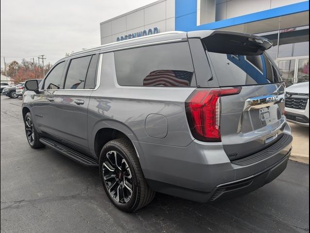 2022 GMC Yukon XL SLE