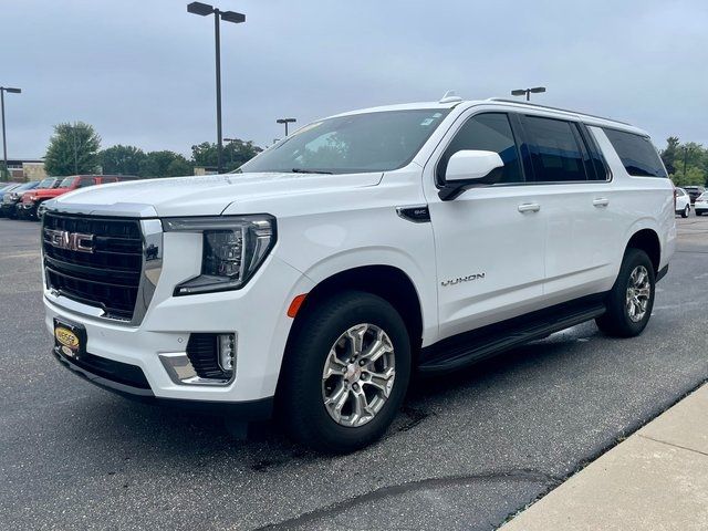 2022 GMC Yukon XL SLE