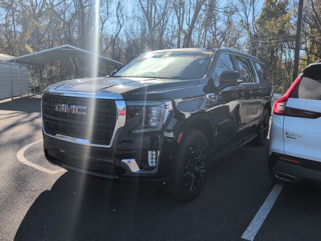 2022 GMC Yukon XL SLE