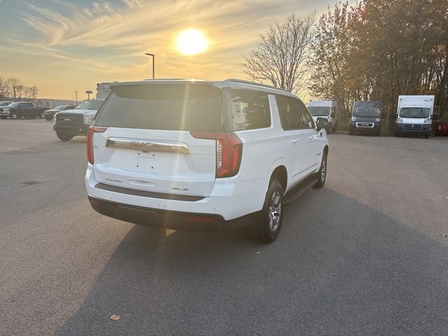 2022 GMC Yukon XL SLE