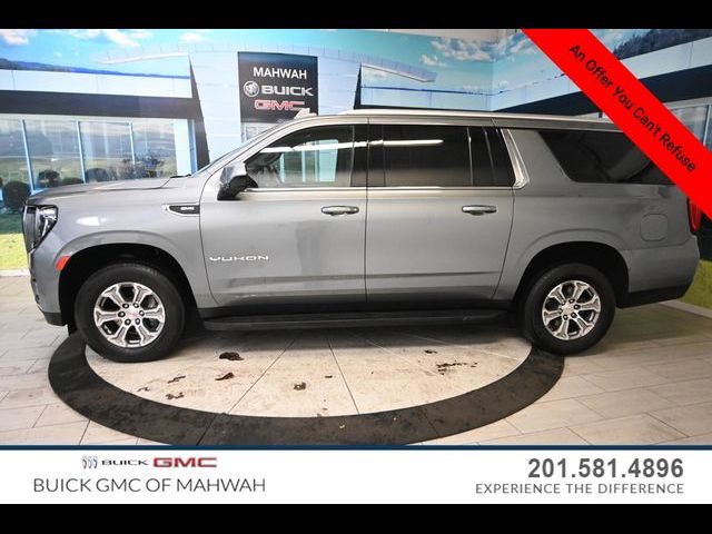 2022 GMC Yukon XL SLE