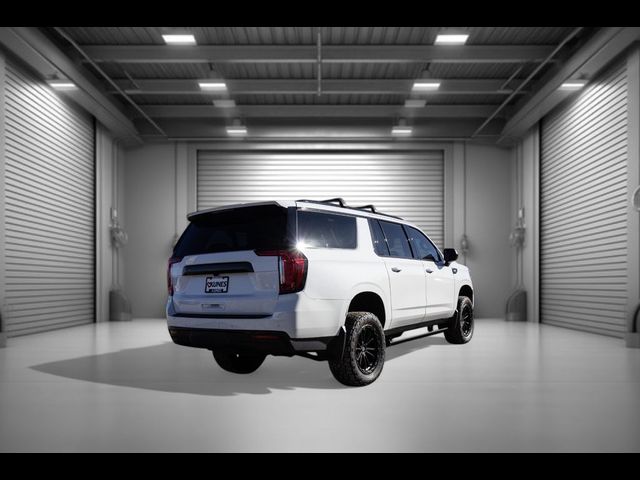 2022 GMC Yukon XL SLE