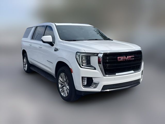 2022 GMC Yukon XL SLE