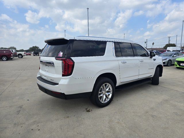 2022 GMC Yukon XL SLT