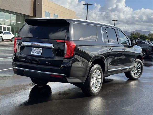 2022 GMC Yukon XL SLT