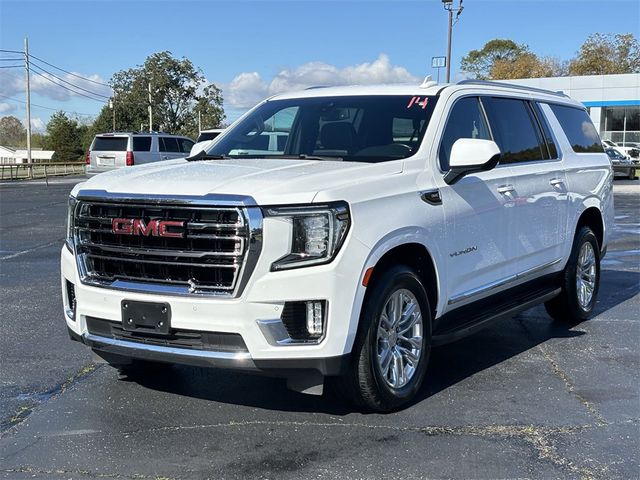 2022 GMC Yukon XL SLT