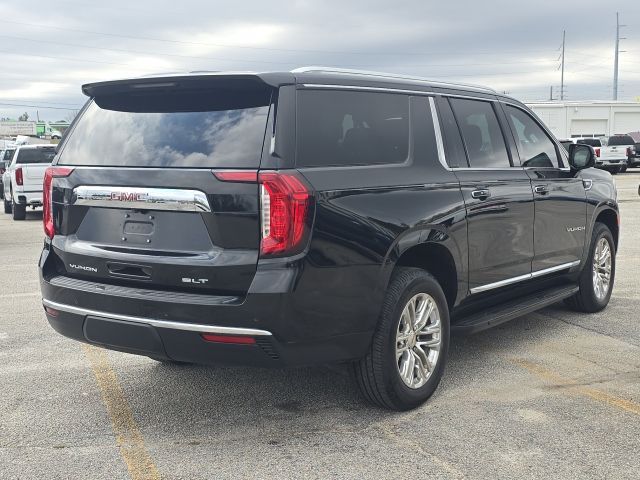 2022 GMC Yukon XL SLT