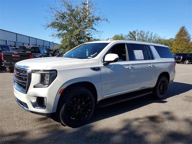 2022 GMC Yukon XL SLT