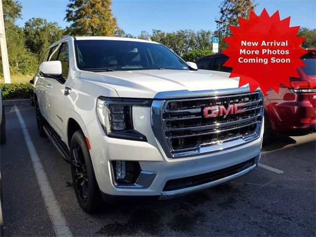 2022 GMC Yukon XL SLT