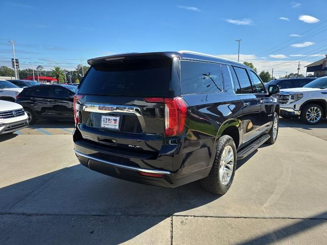 2022 GMC Yukon XL SLT