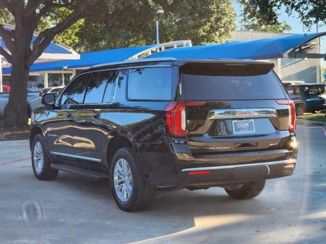 2022 GMC Yukon XL SLT